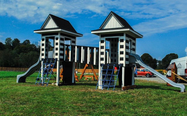 Bacówka Polany – wyjątkowy drewniany plac zabaw dla dzieci