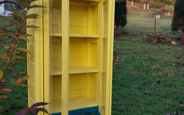 Od Deski do Książki: Jak Stworzyliśmy Żółto-Zielony Hit Bookcrossingowy z Drewna Krokiewka