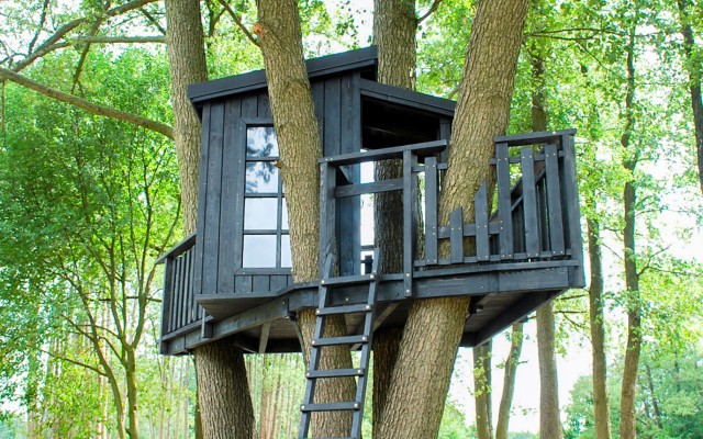 10 błędów popełnianych przy wyborze altany, pergoli lub domku dziecięcego