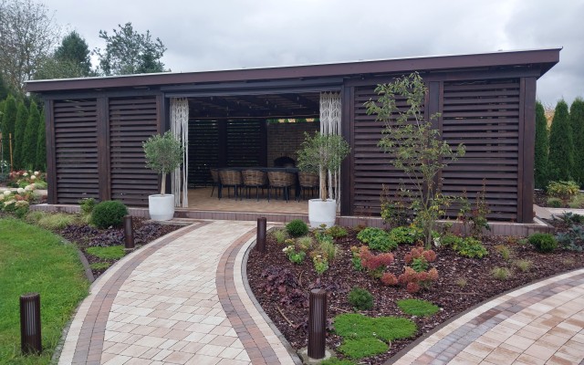 Jak stworzyć prywatną strefę relaksu w ogrodzie?