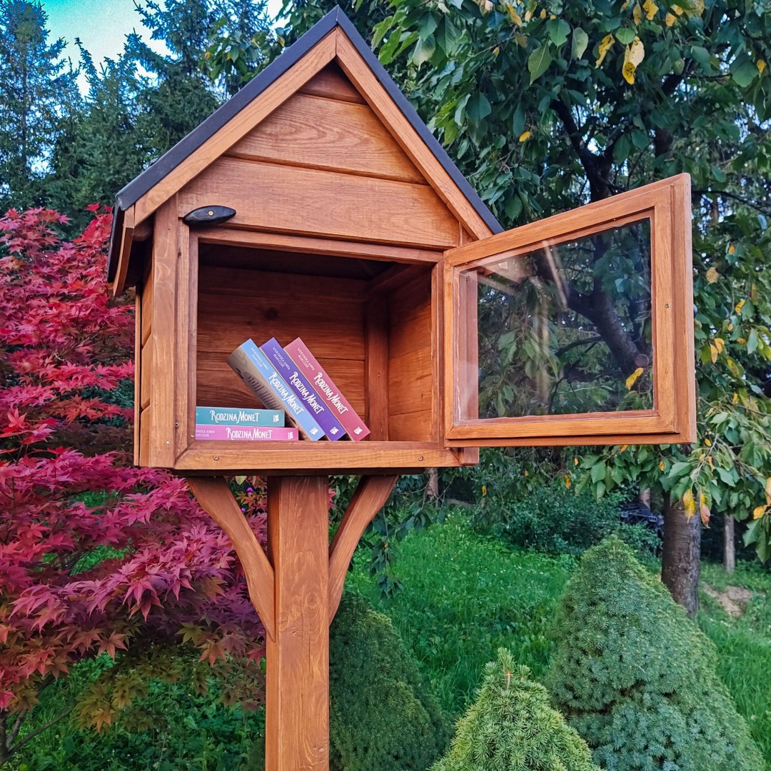 BIBLIOTECZKA 5 (3).jpg