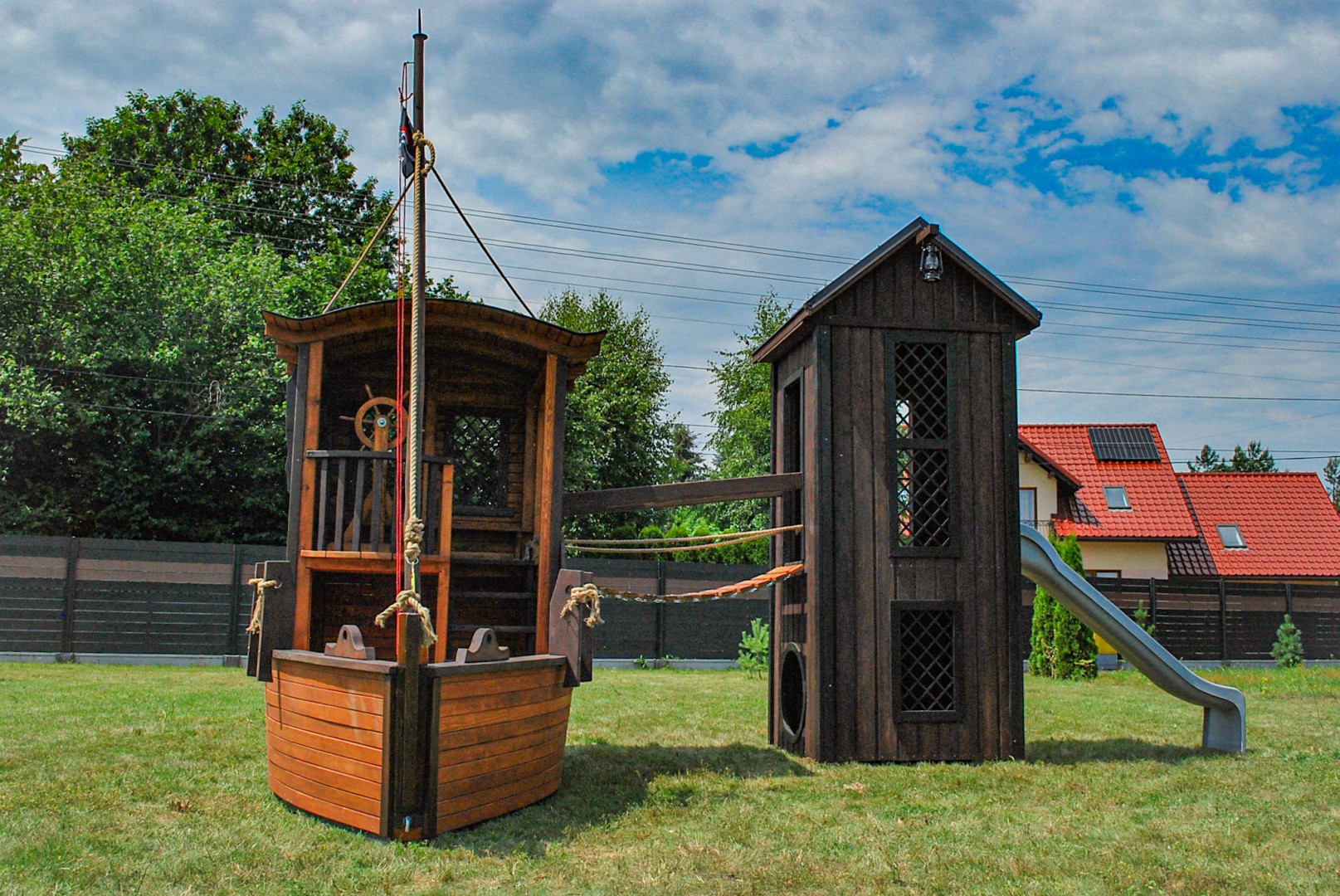 plac zabaw statek / łódź dla dzieci.jpg