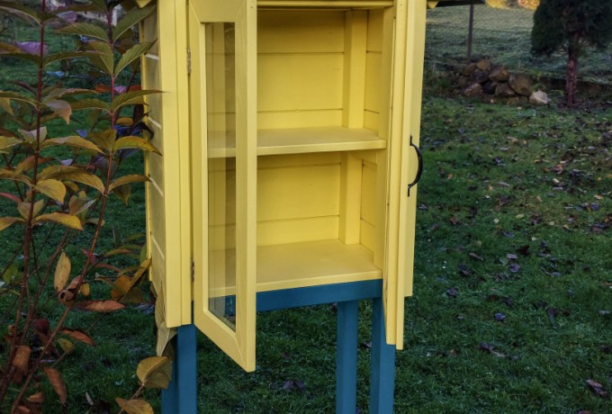 BIBLIOTECZKA 02 A żółto-zielona (4).jpg