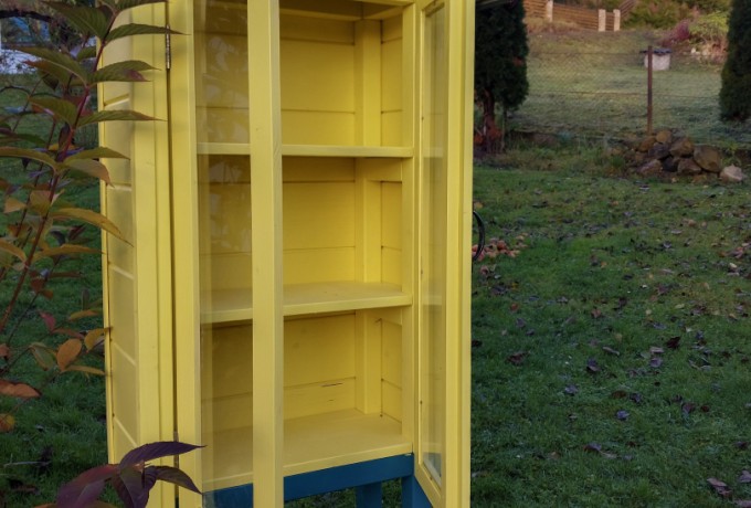 biblioteczka miejska do parku bookcrossing przestrzeń publiczna