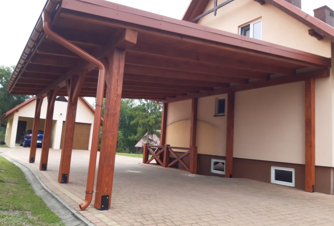 wiata ogrodowa drewniana zadaszenie auta przy domu W06